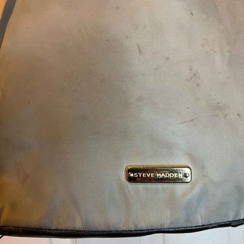 Steve Madden steve madden